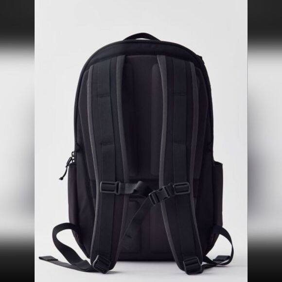 - B2TM super durable 1050D Ballistic Nylon city backpack ergonomic 24 l - Picture 6 of 14